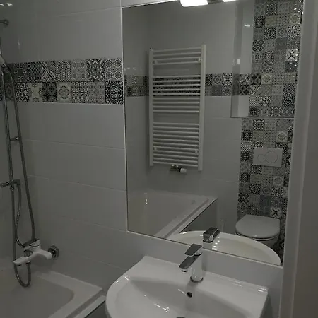 Apartmany Habanska, Cely Dum Pouzdrany Exterior photo